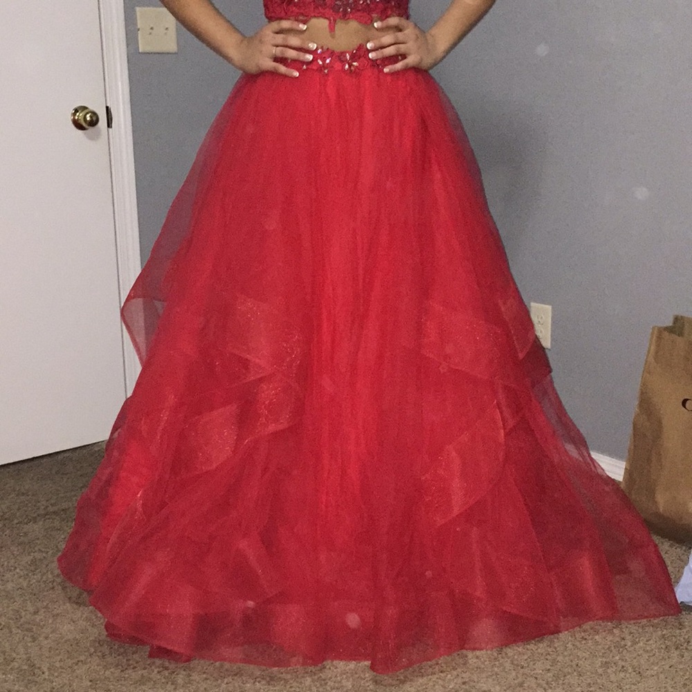 Alyce Paris prom dress
